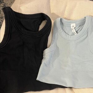 ALO Seamless Delight Tank Black and Chalk Blue Crop (bundled together) size XS